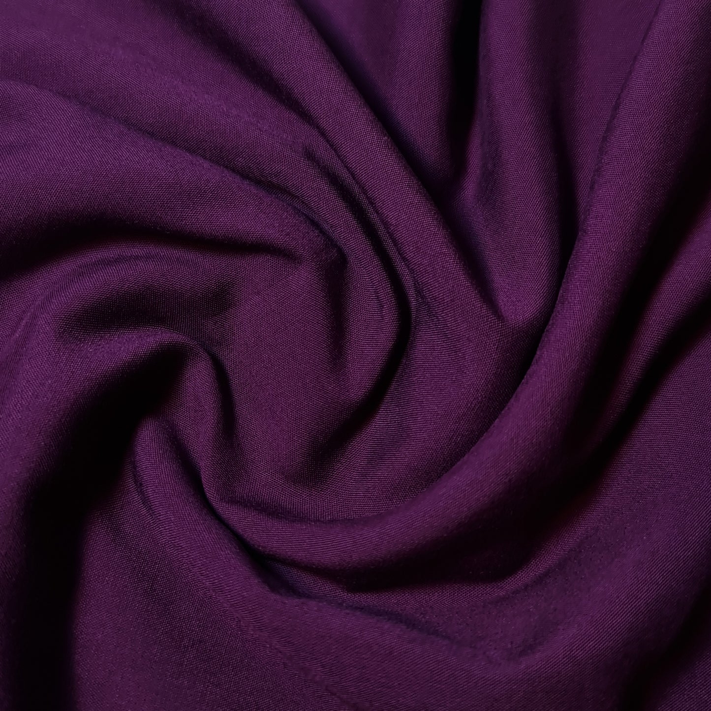 DEEP PURPLE PLAIN VISCOSE CHALLIS FABRIC SOFT NON STRETCH DRESS CRAFT MATERIAL 58" BY METER