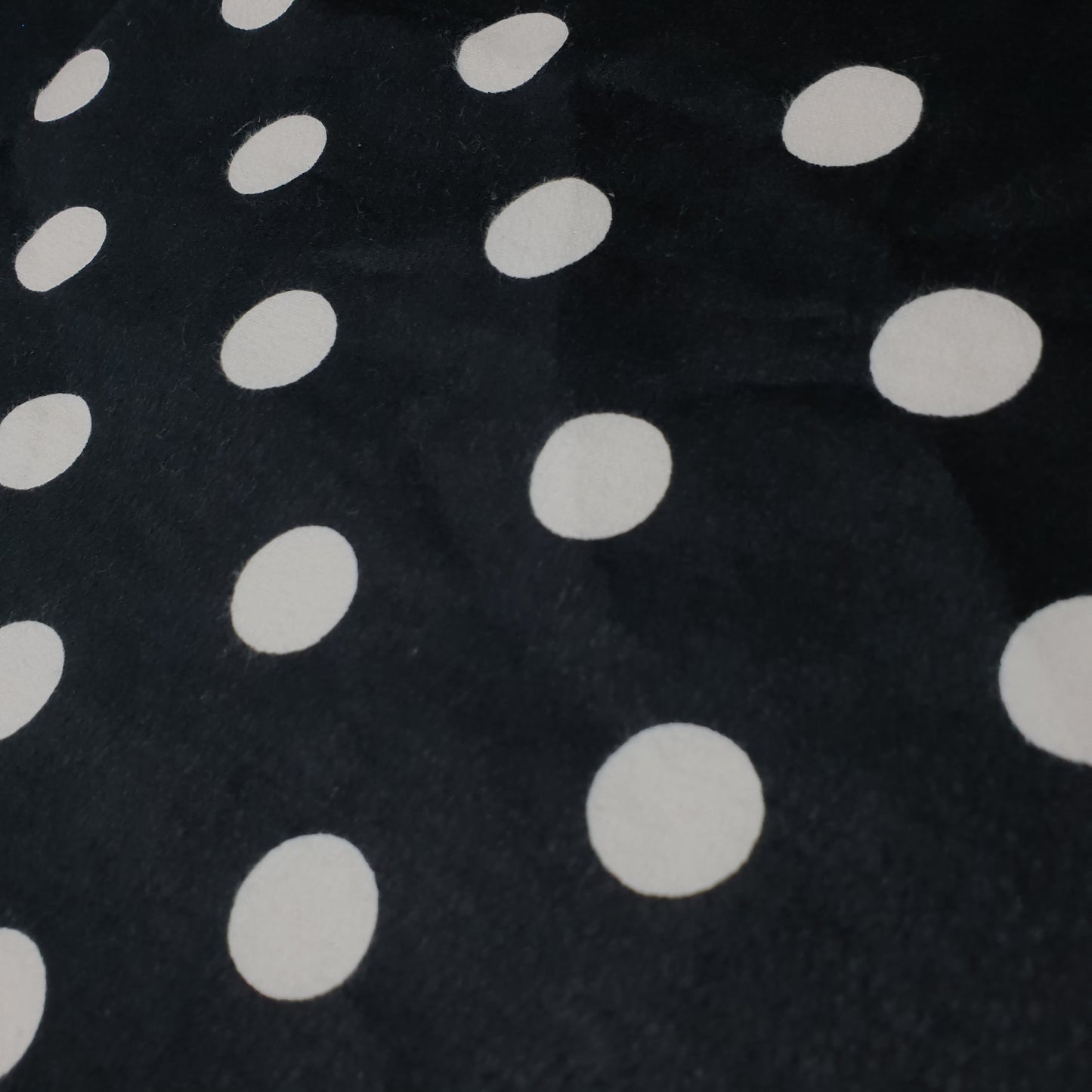Black Large Polka 100% Cotton Flannel Winceyette Brush Fabric Dress Craft Quilting Material 44" By The Meter