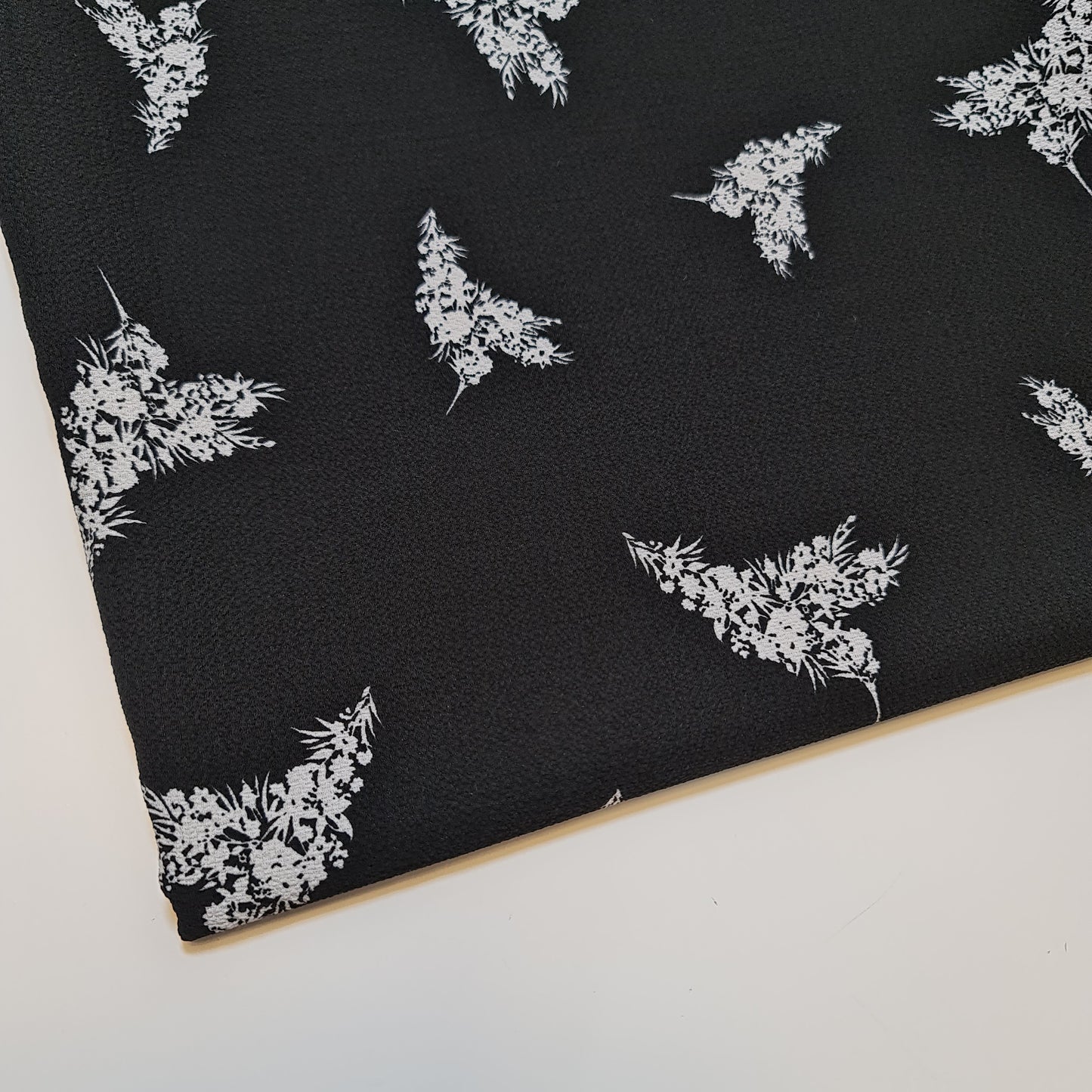 Black & White Crepe Floral Hummingbird Fabric Costume Craft Dress Material 58" By The Meter
