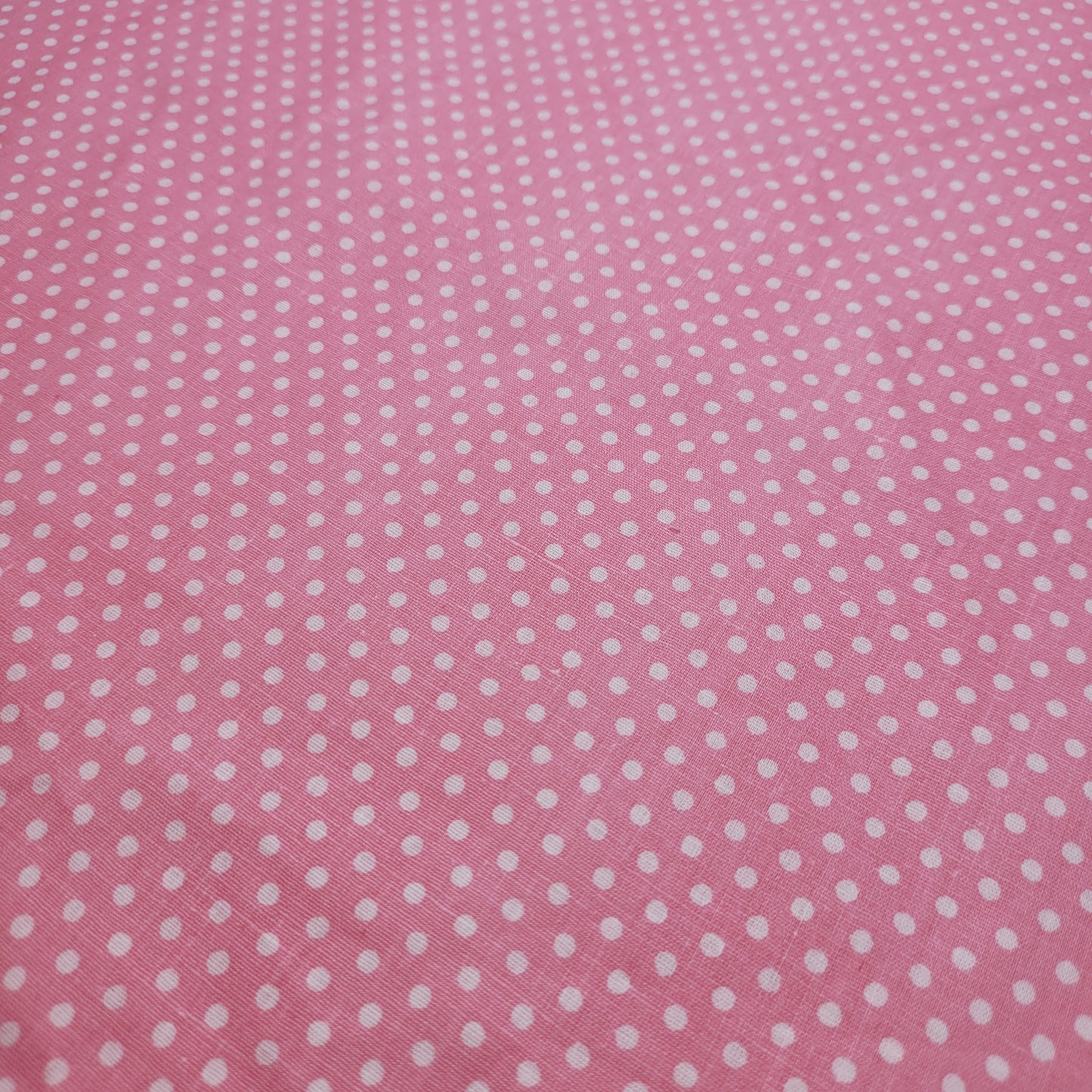 Pink Pea Pin Spot Polka 100% Cotton Lawn Fabric Craft Quilting Patchwork Material Meter 44"