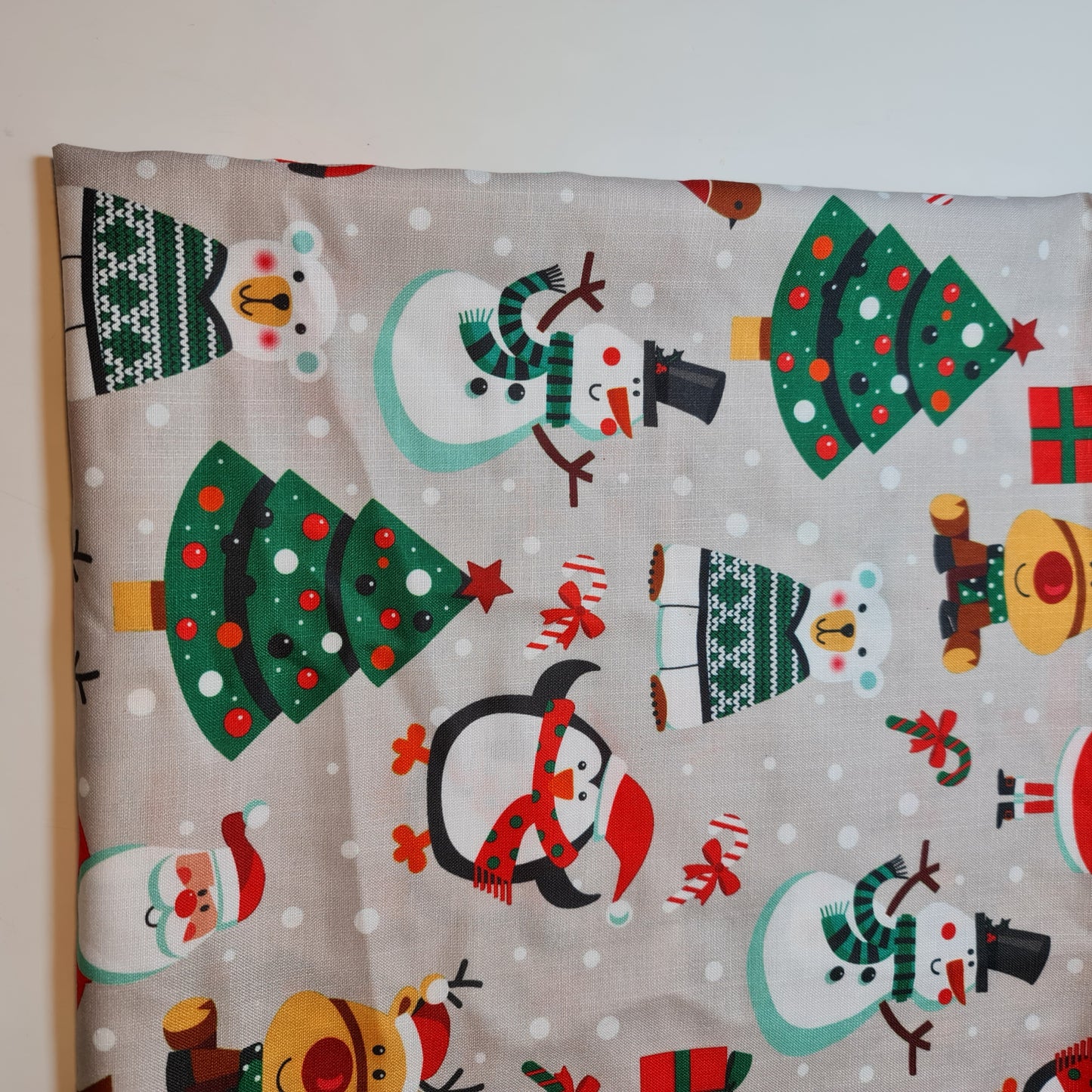 Silver Snowman Christmas Print Polycotton Fabric 58" Dress Craft Quilting Costume Material By The Meter