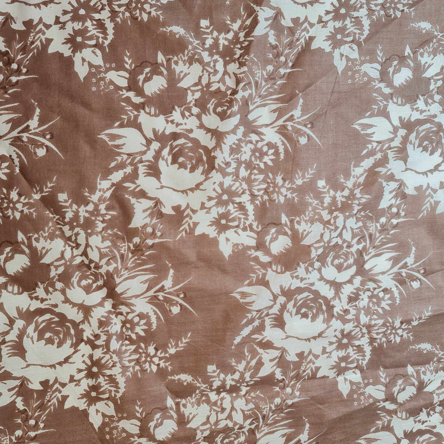 Rosa Rosen, 100 % Baumwolle, Batist, zum Basteln, Quilten, Patchwork, Meterware, 111,8 cm