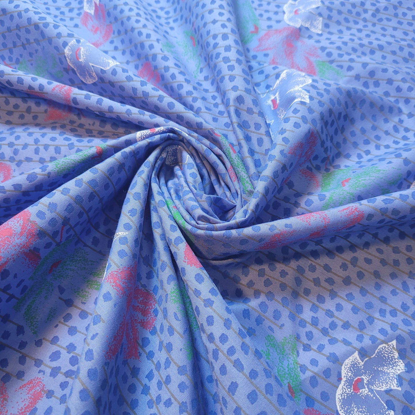 Blue Floral 100% Cotton Vintage Material Novelty Floral Dress Craft Quilting Fabric 44" By The Meter