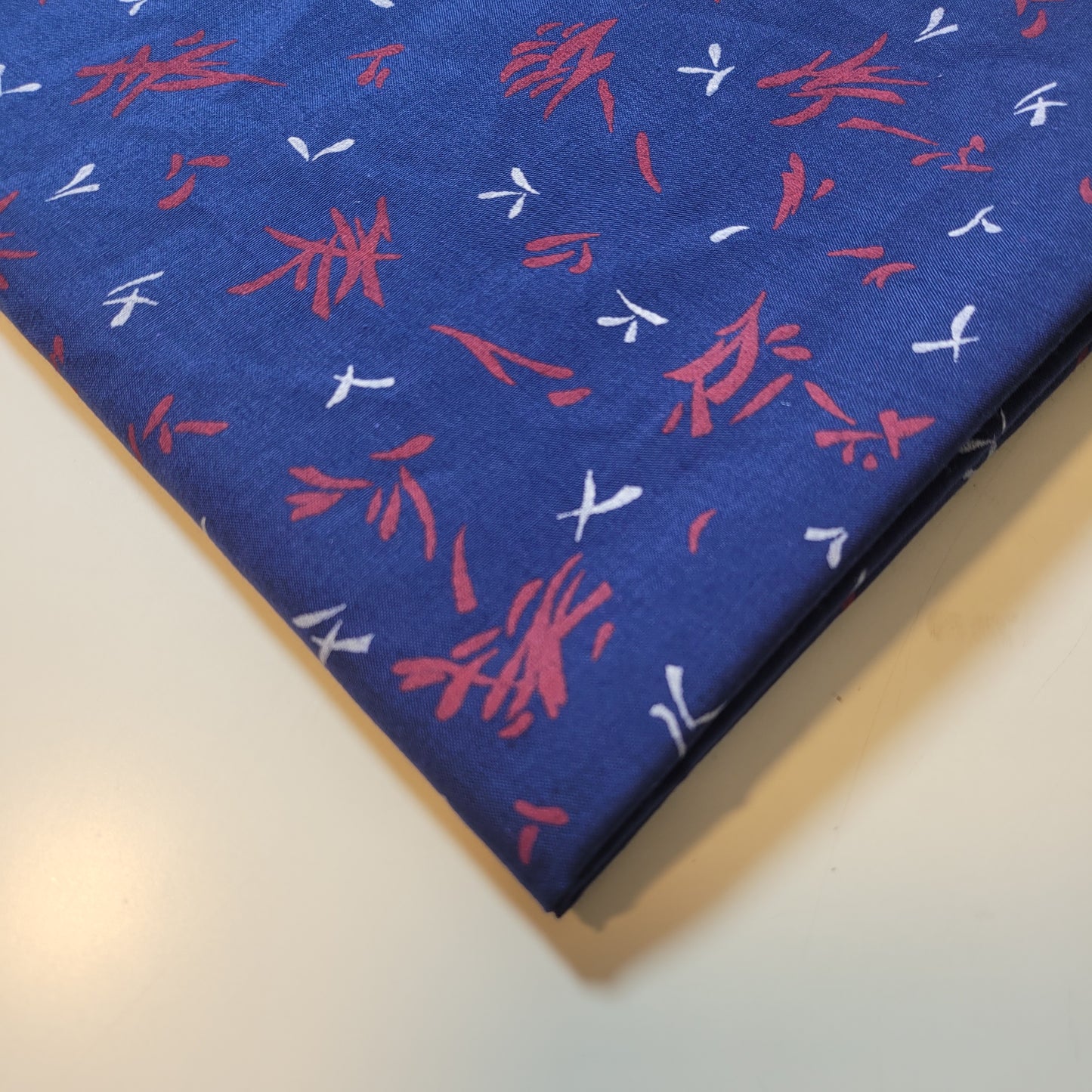 Blue Splash 100% Cotton Vintage Material Novelty Floral Dress Craft Quilting Fabric 44" By The Meter