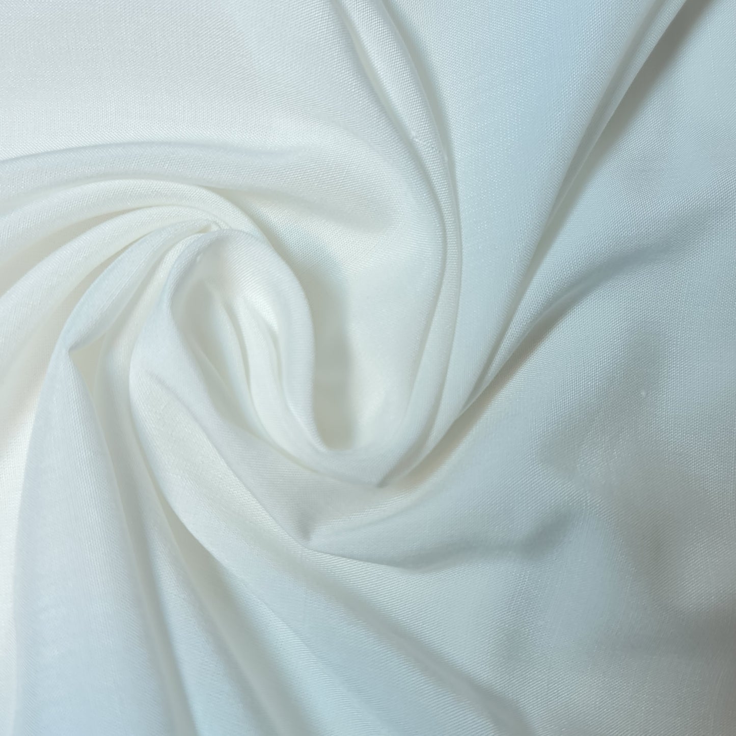 IVORY PLAIN VISCOSE CHALLIS FABRIC SOFT NON STRETCH DRESS CRAFT MATERIAL 58" BY METER
