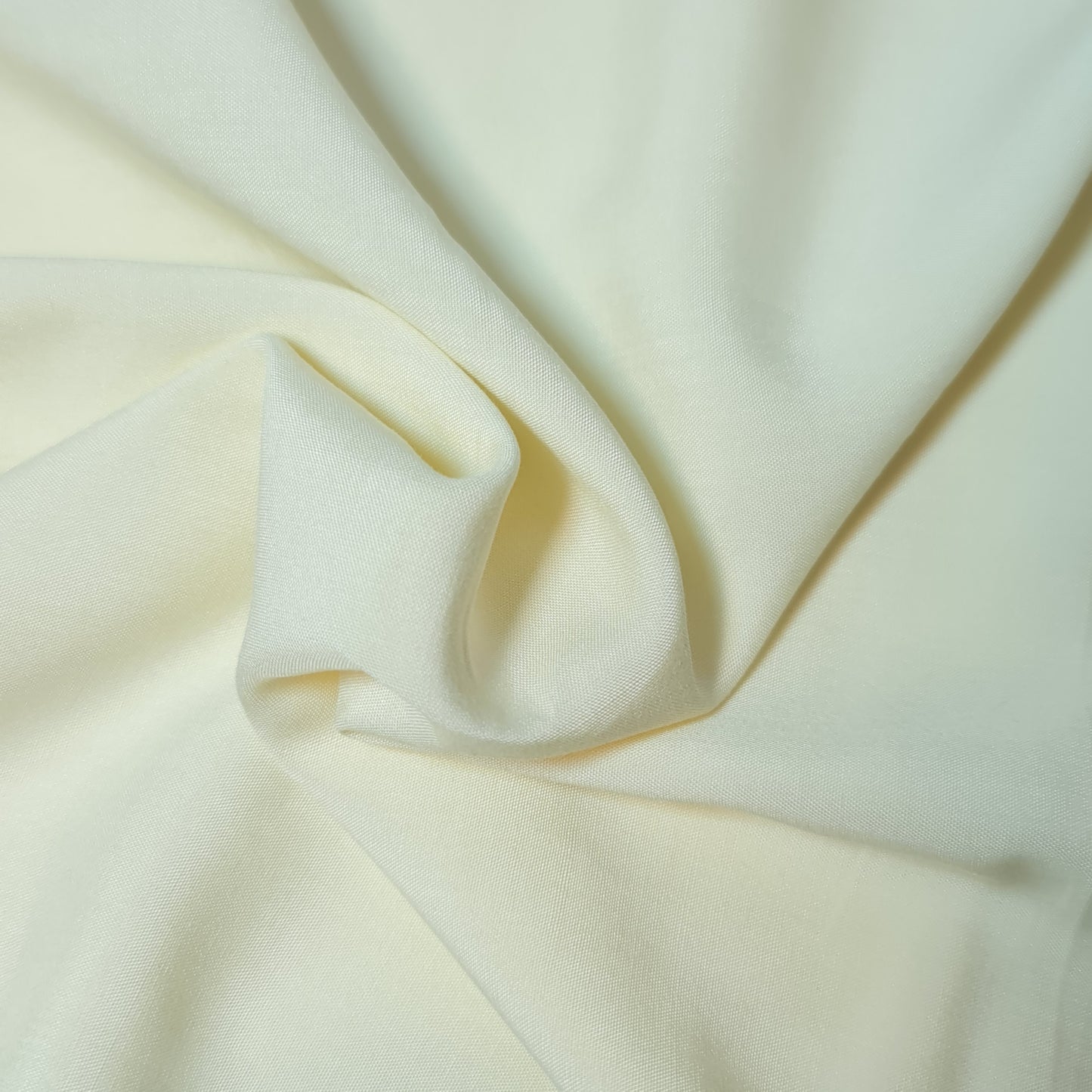 CREAM PLAIN VISCOSE CHALLIS FABRIC SOFT NON STRETCH DRESS CRAFT MATERIAL 58" BY METER