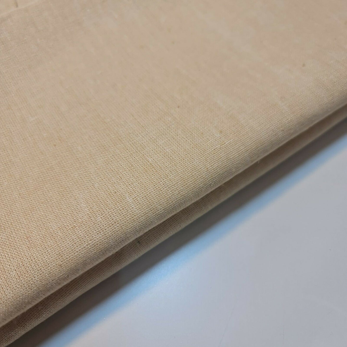 Baumwoll-Kaliko-Canvas, naturfarben/floral, gepunktet, Patchworkstoff, 147,3 cm