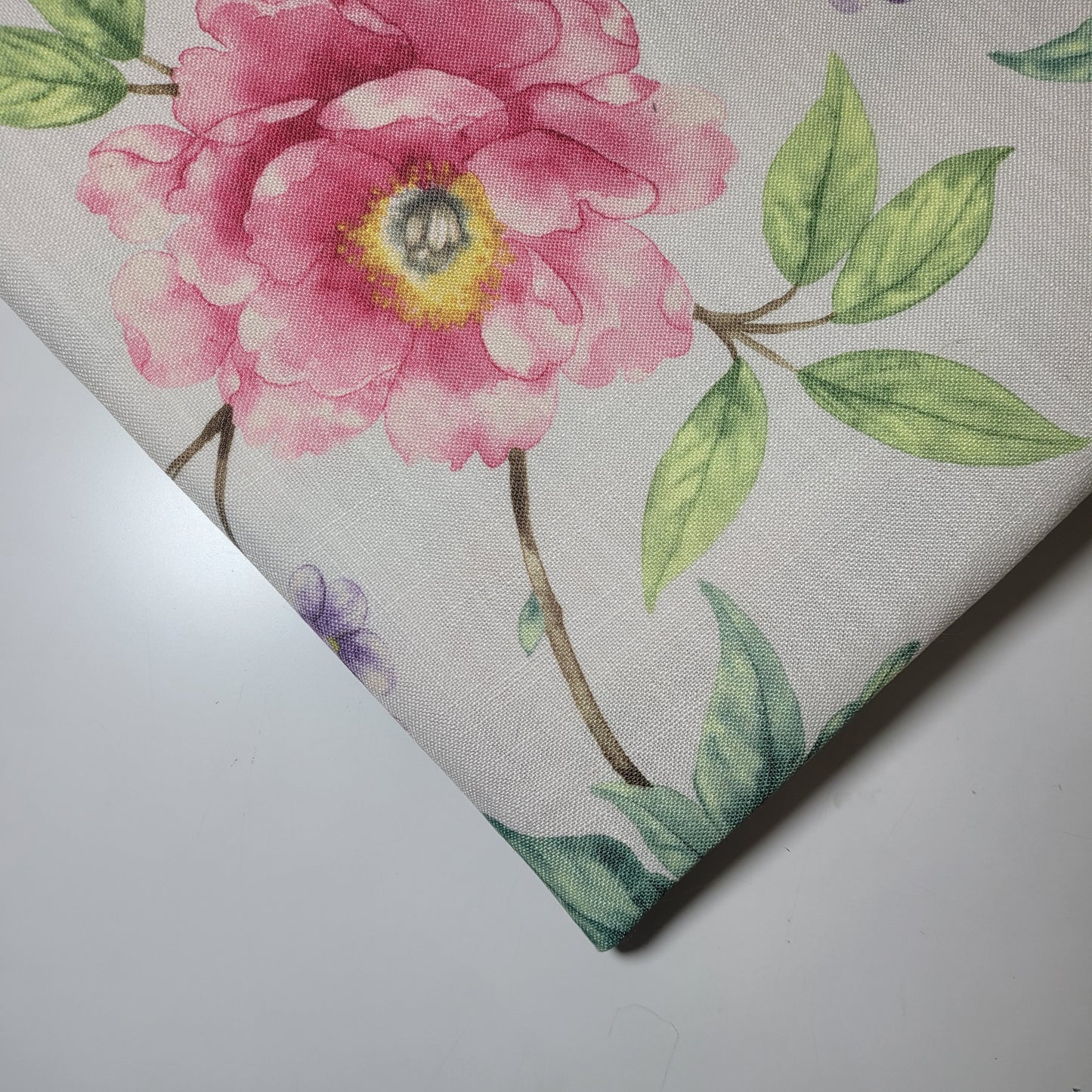 * Clearance * Geometric Stripes & Tartan Chenille Tapestry-Inspired Medium to Heavyweight Curtain & Upholstery Fabrics – 58" Wide", Sold by the Meter (Floral Blossom)