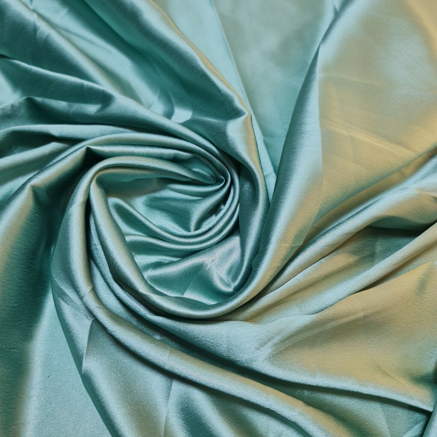 Luxuriöser, glänzender Charmeuse-Seidensatin-Polyesterstoff für Brautkleider, 147,3 cm (SILBER-6)