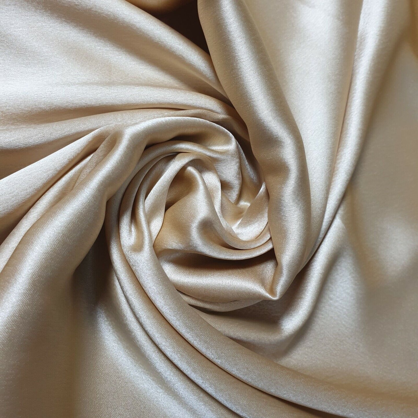 Luxuriöser, glänzender Charmeuse-Seidensatin-Polyesterstoff für Brautkleider, 147,3 cm (SILBER-6)