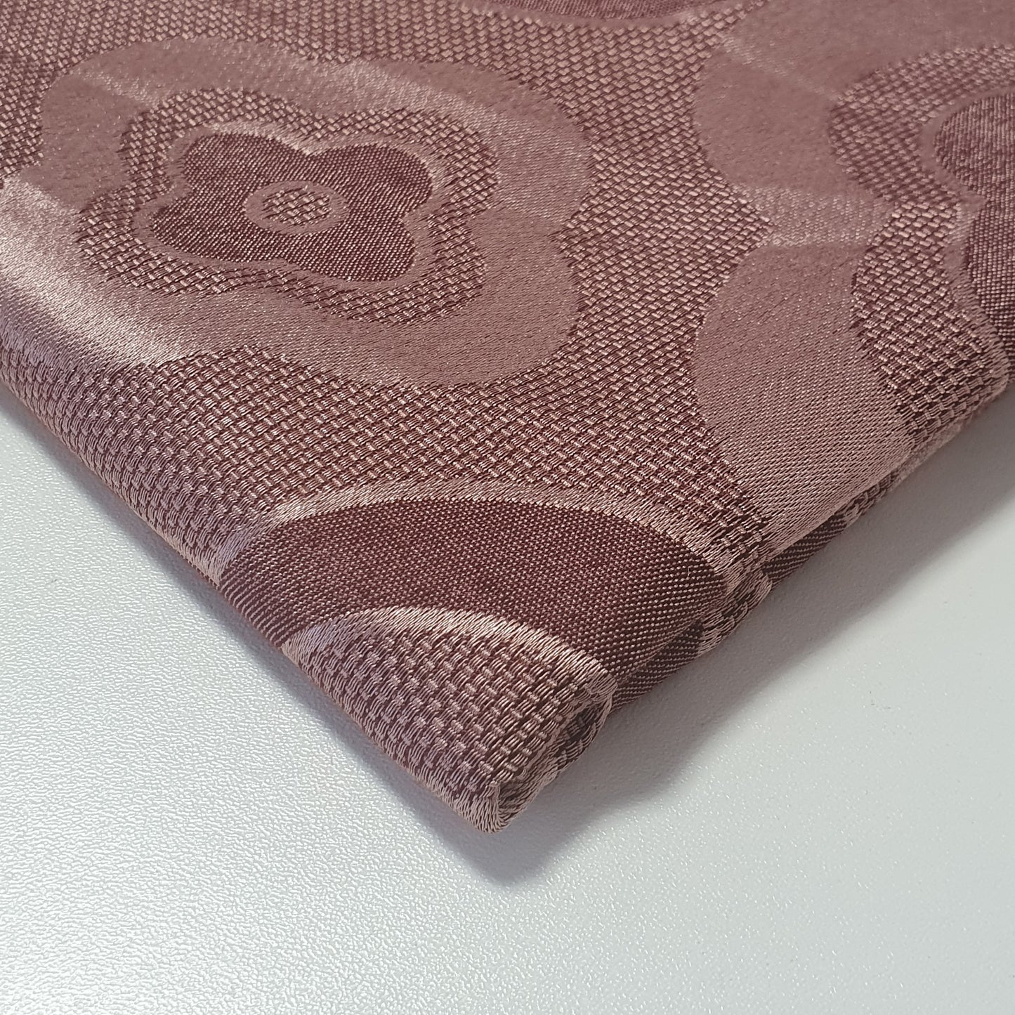 Luxuriöser Satin-Jacquard-Polsterstoff mit Blumenmuster – 58" für Vorhänge und Schneiderei (Mauve Floral)