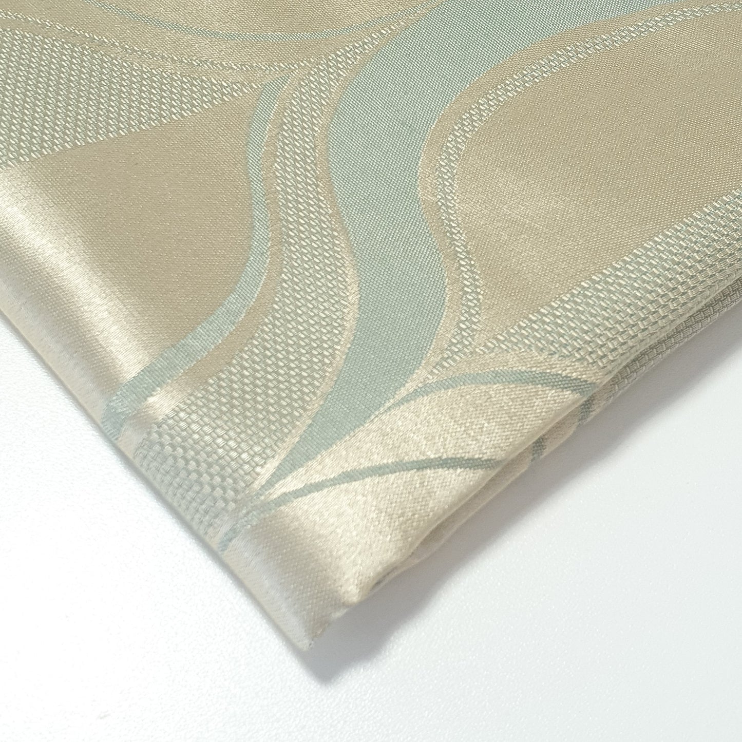 Luxuriöser Satin-Jacquard-Polsterstoff mit Blumenmuster – 58" für Vorhänge und Schneiderei (Sage Curve)