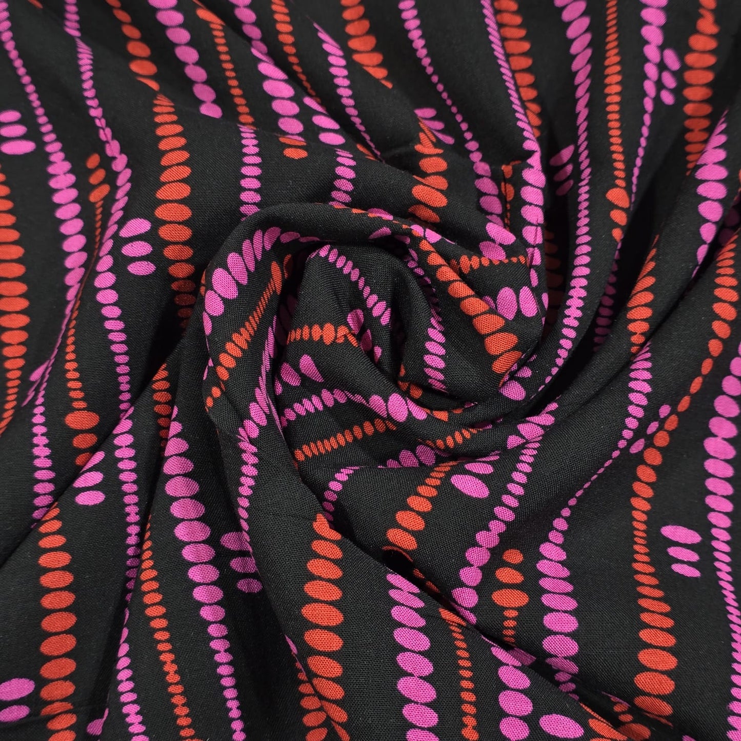Abstract Viscose Challis Print Fabric By The Meter – Soft Lightweight Geometric Fabric 58"