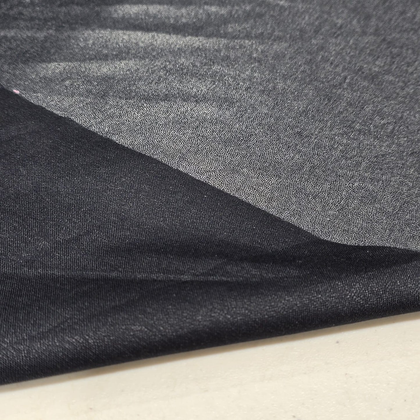 1-Meter-Packung schwarze, aufbügelbare, weiße Einlage, leicht und mittelschwer