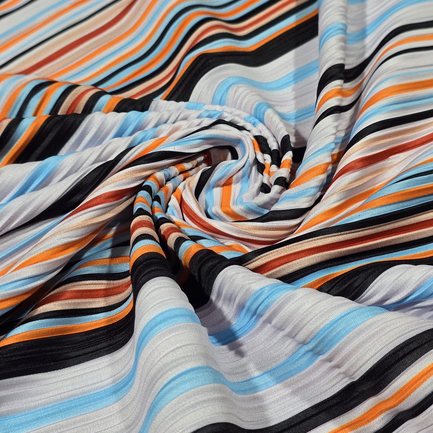 Plissee-Jerseystoff mit Vintage-Streifen und gemischten Balkenlinien, bedruckt, 58" (Design 1)