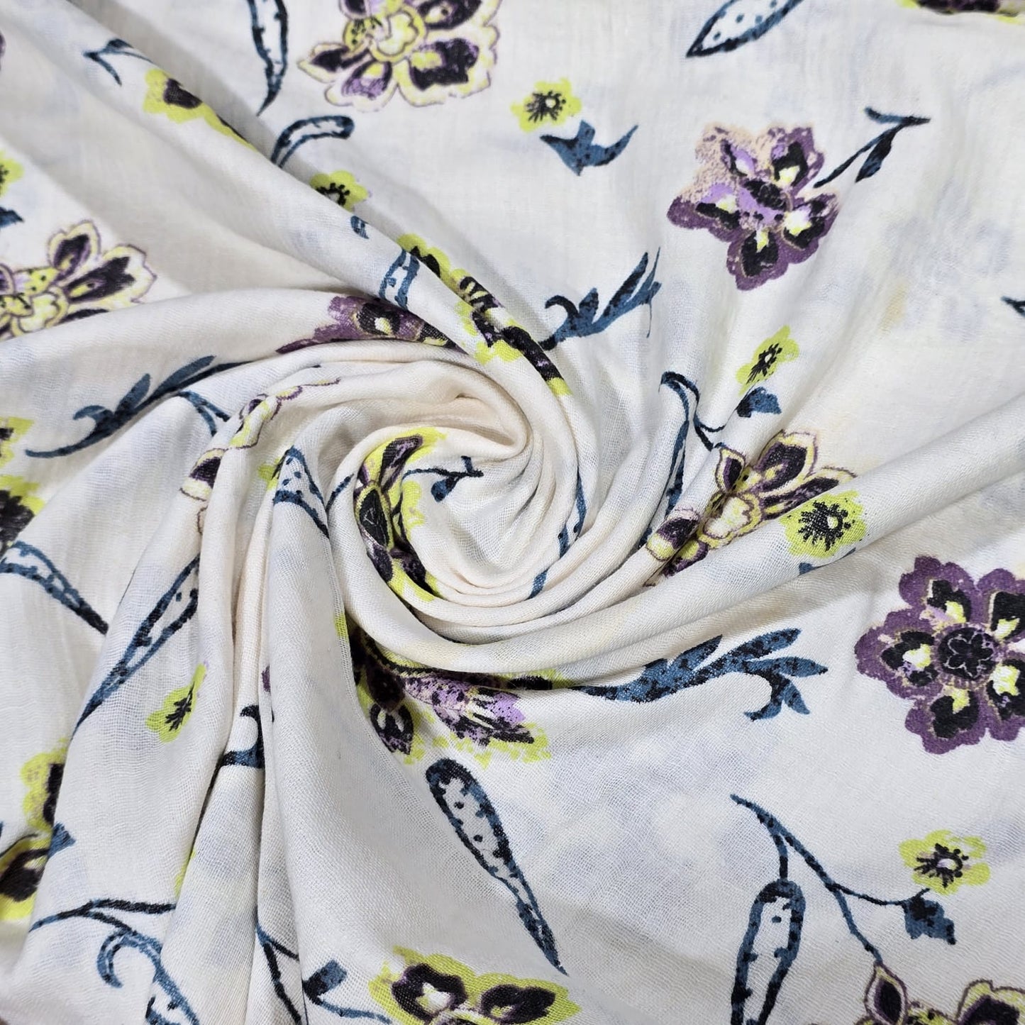 Premium 100% Cotton Lawn Fabric – Ivory Floral & Paisley Sprig Print – 58" (147cm) Wide by the Metre