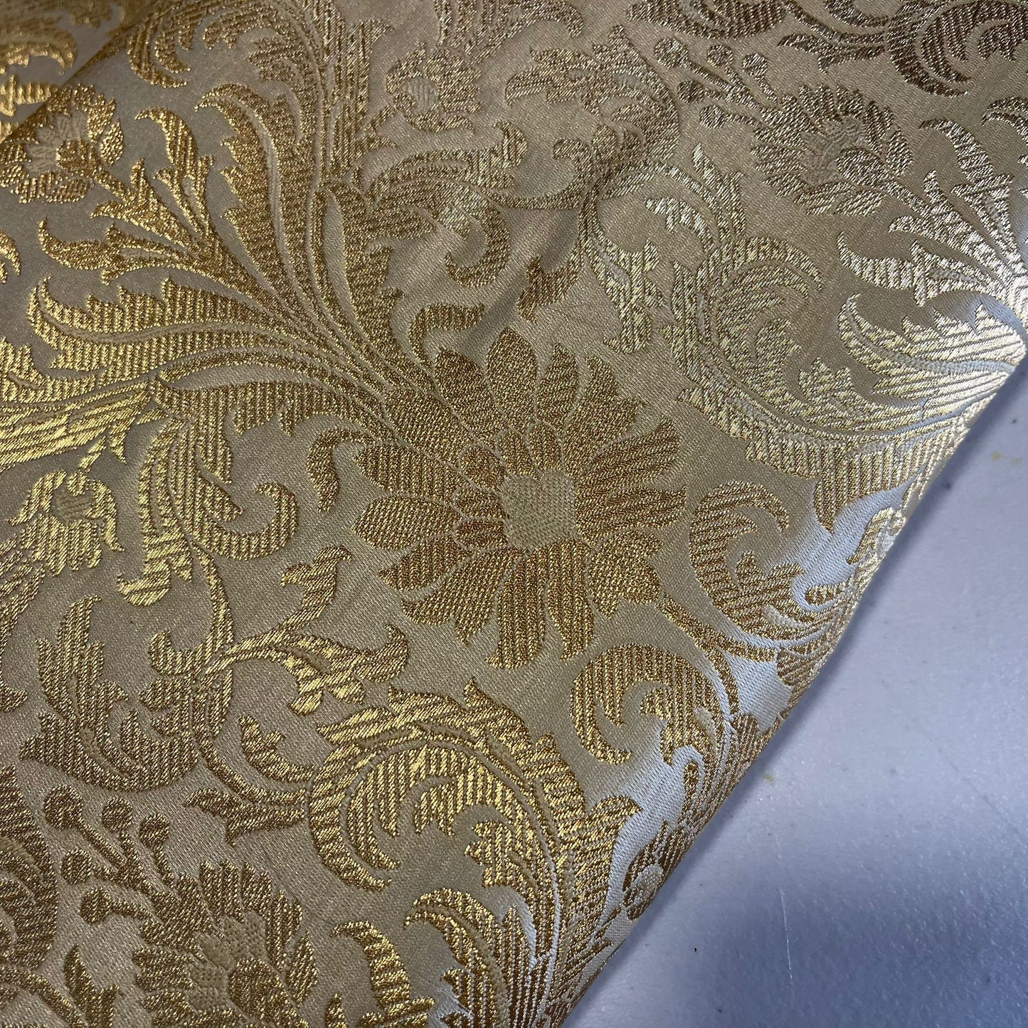 Damask Metallic Brocade Floral Fabric Dress Craft Costume Material 44" Wide By The Meter