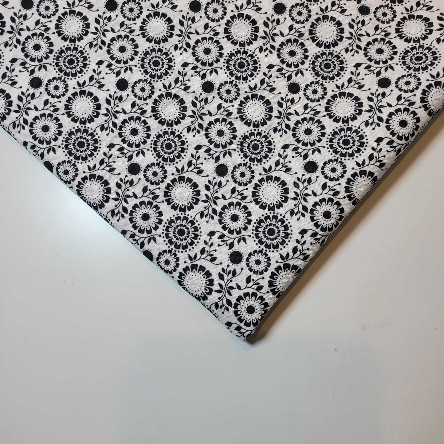 White Vector Floral Soft 100% Cotton Floral Fabric for Kids’ Sewing and Quilting – 44" Wide, Perfect for Dresses and Crafts