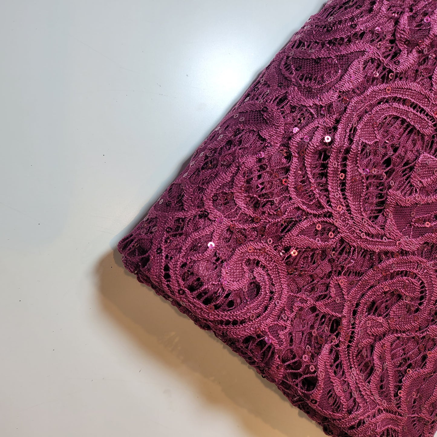 Weinrotes Blumenmuster Nr. 2, Spitzenstoff für Braut, Polyester-Netz-Elasthan-Mischgewebe, Kleiderstoff, 147,3 cm, Meterware (Kopie)