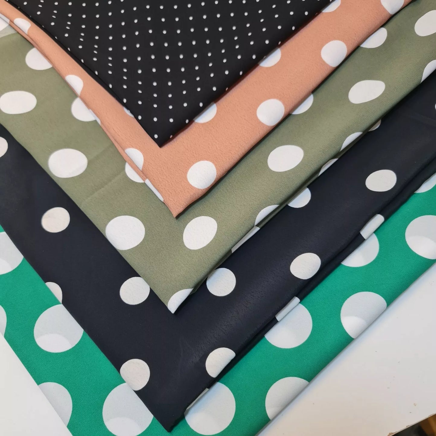 Polka Dot Crepe Chiffon Fabric Craft Dress Costume Material 58" Wide By The Meter