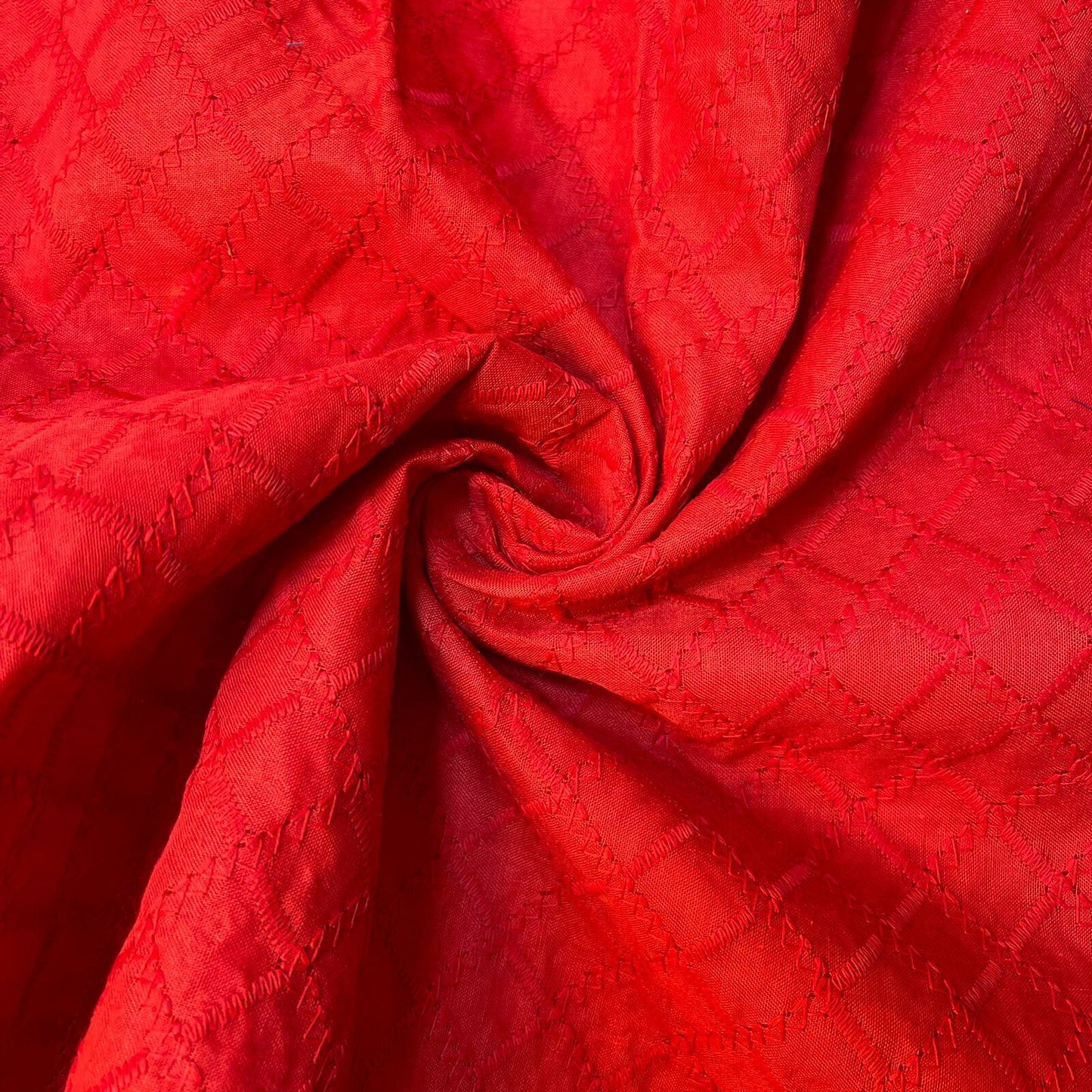 100% Cotton Lawn Broderie Anglaise Embroidery Schiffli Dress Craft Fabric 44" By the Meter