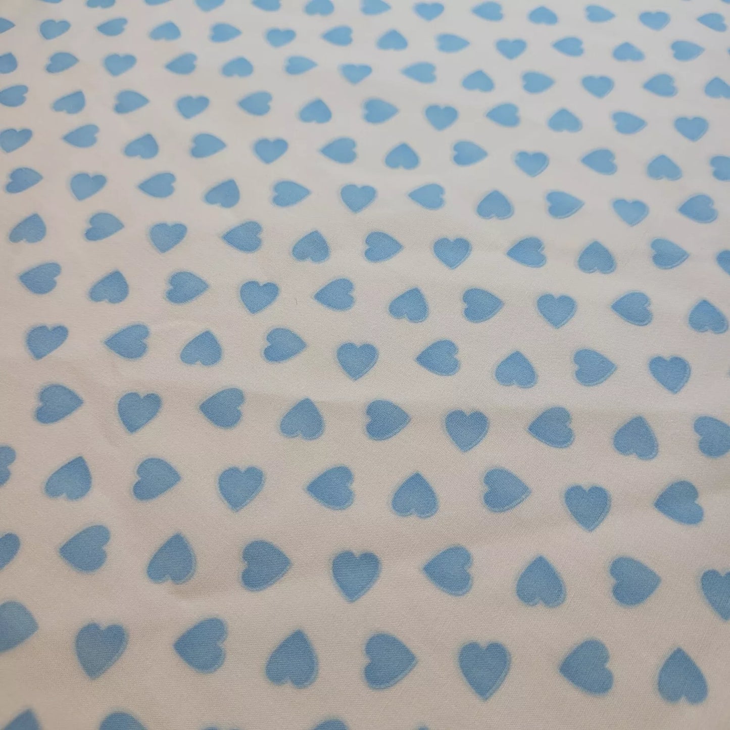 Blue Heart 100% Cotton Vintage Material Novelty Floral Dress Craft Quilting Fabric 44"