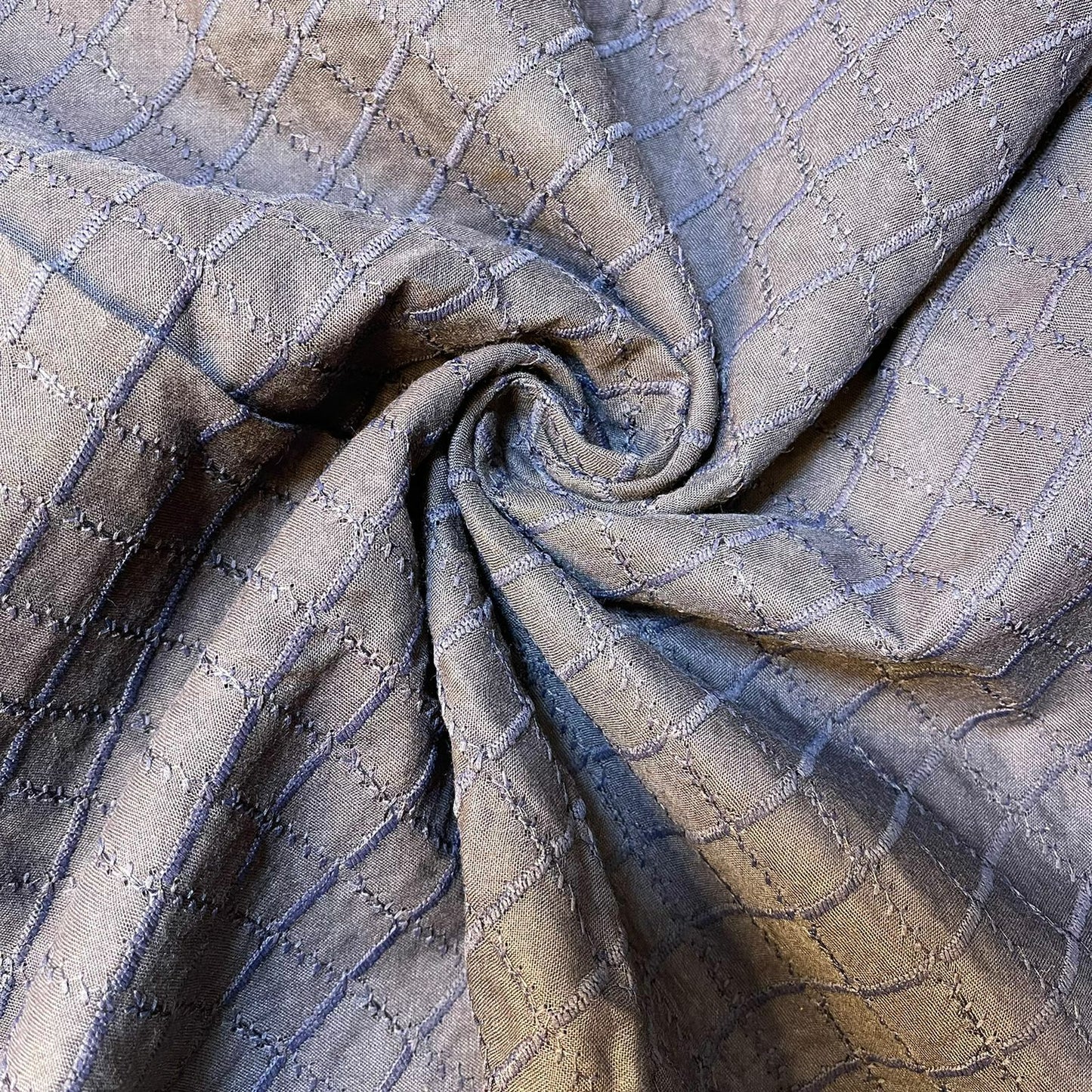 100% Cotton Lawn Broderie Anglaise Embroidery Schiffli Dress Craft Fabric 44" By the Meter