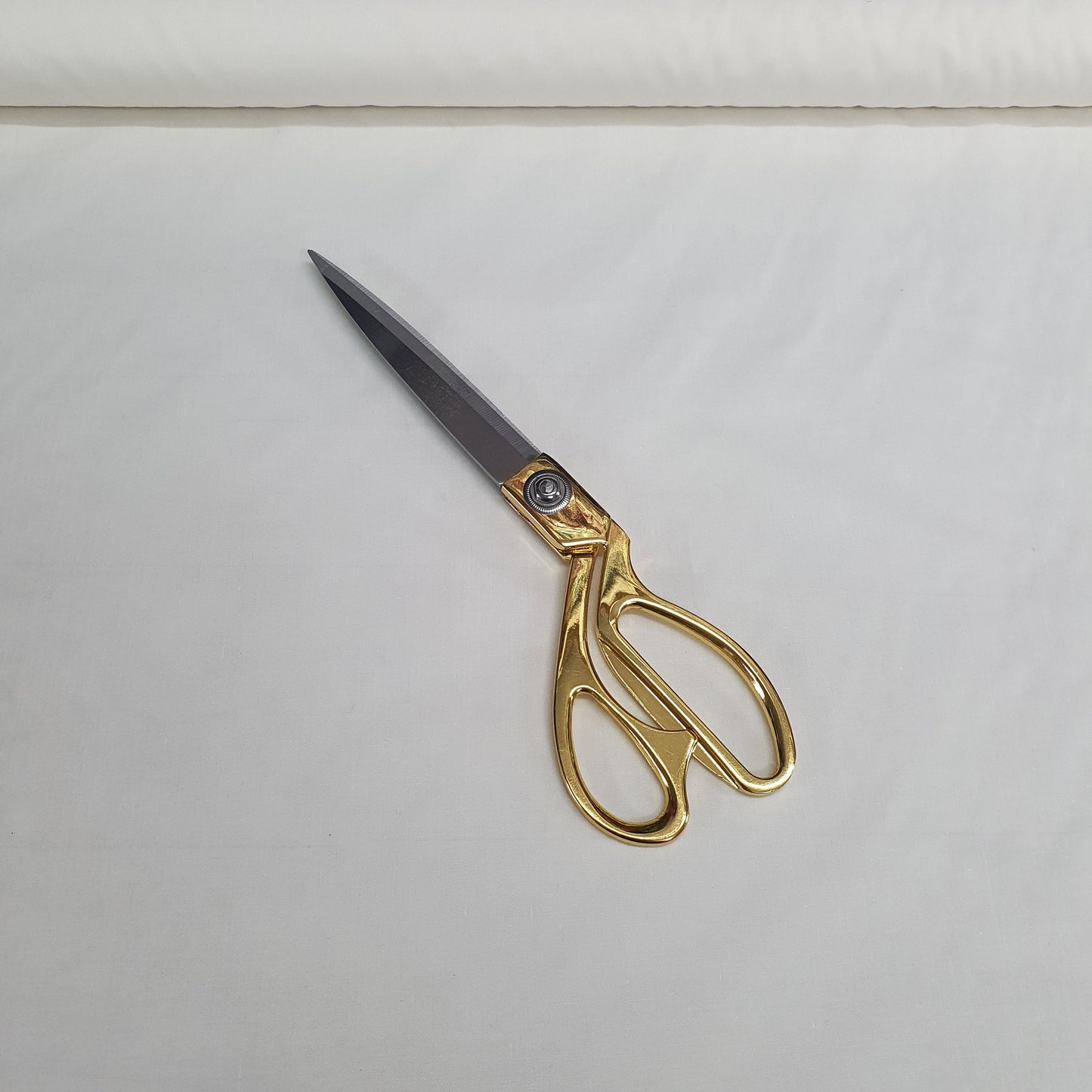 Textile Station Elfenbein (24) 44" breit, Premium-Qualität, Polycotton, unifarben, gefärbter Stoff, Futter, Schneiderei, Drapieren, Dekorationsmaterial, Stoff