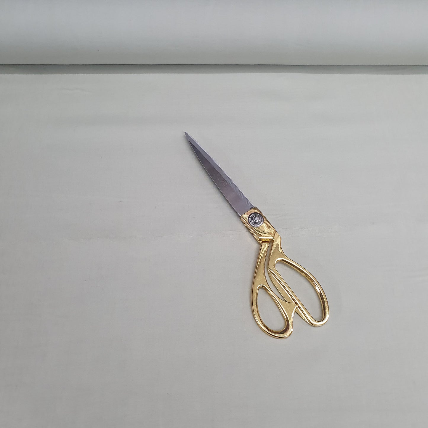 Textile Station Hellblau 44" breit Premiumqualität Polycotton Uni gefärbter Stoff Futterstoff Schneiderstoff Drapierungsstoff Dekorationsstoff