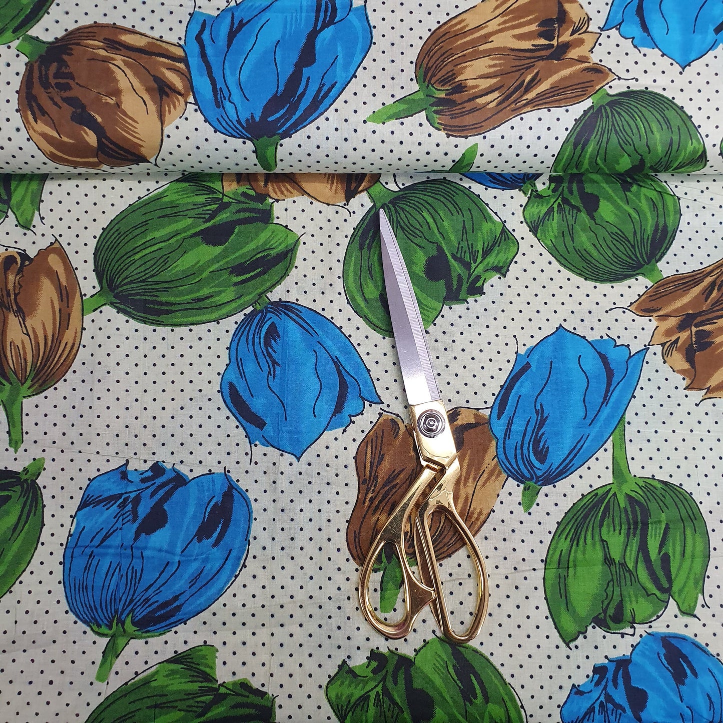 Textile Station Design 76, 100 % weicher Baumwollstoff mit indischem Druck, 111,8 cm breit, zum Nähen und Basteln