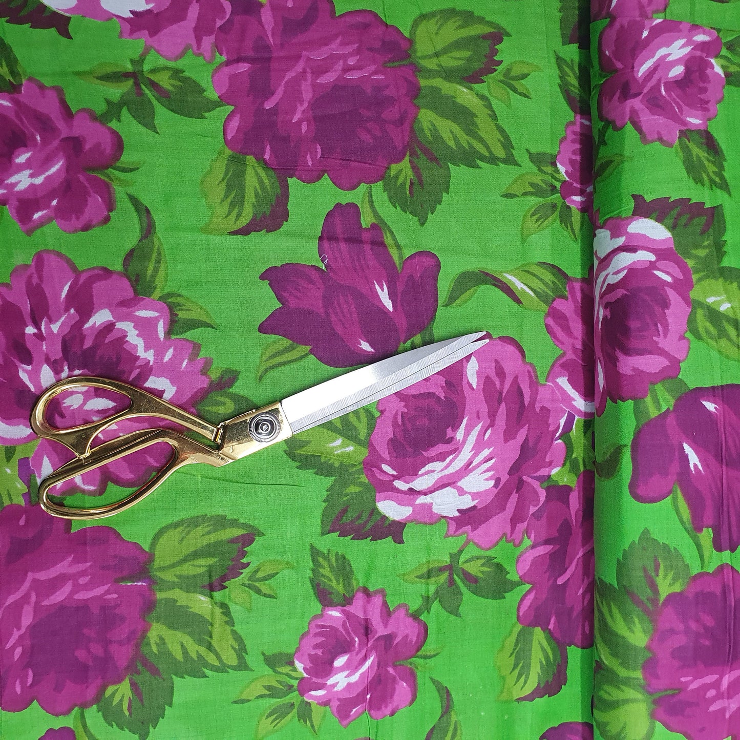 Textile Station Design 85, 100 % weicher Baumwollstoff mit indischem Druck, 111,8 cm breit, zum Schneidern und Basteln