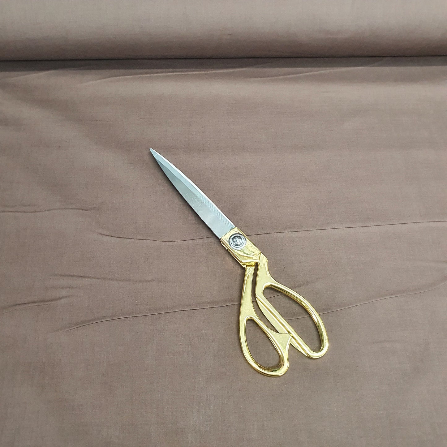 Textile Station, Schokolade (56), 111,8 cm breit, hochwertiges Polycotton, unifarben, Futterstoff, Schneiderstoff, Drapierungsstoff, Dekorationsstoff