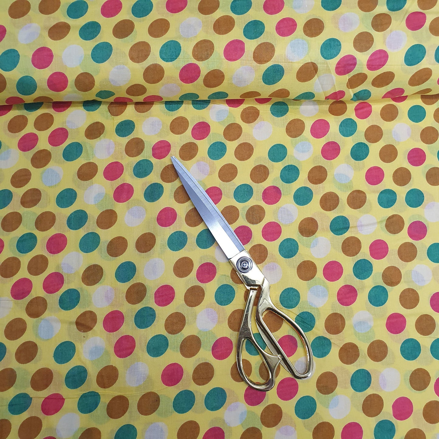 Textile Station Design 41 44" breit, 100 % weicher Baumwollstoff mit indischem Druck, zum Schneidern und Basteln