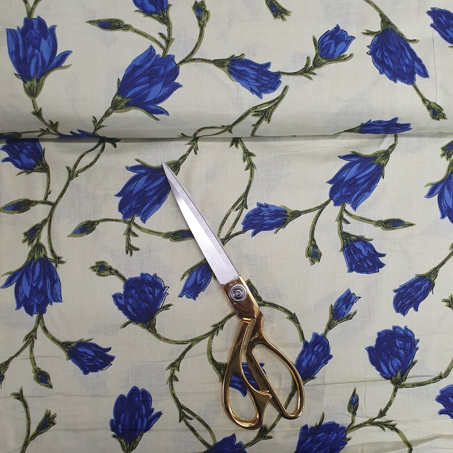 Textile Station Design 49 44" breit, 100 % weicher Baumwollstoff mit indischem Druck, zum Nähen und Basteln