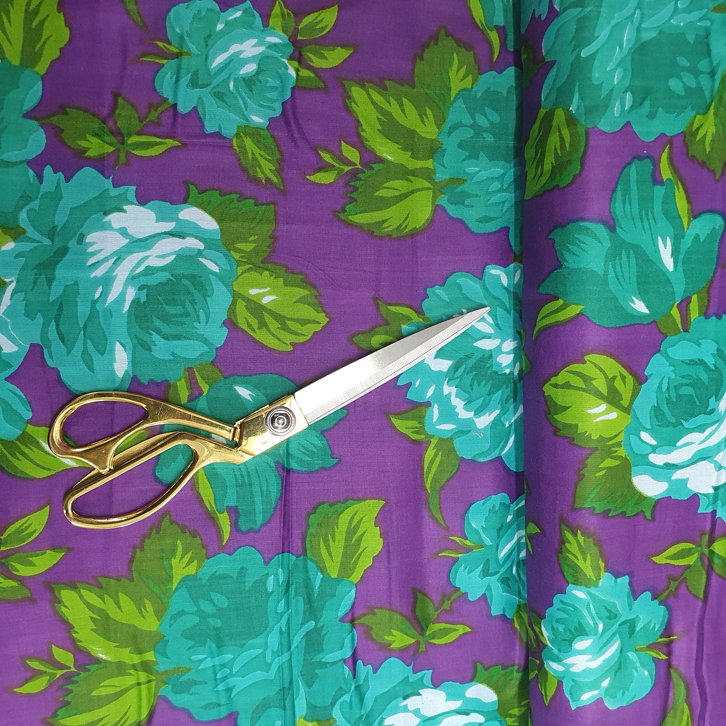 Textile Station Design 86, 100 % weicher Baumwollstoff mit indischem Druck, 111,8 cm breit, zum Nähen und Basteln