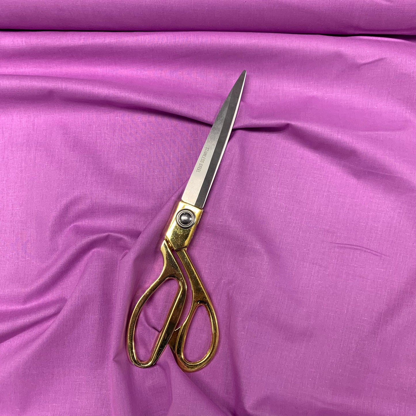 Hochwertiger, einfarbiger Stoff aus 100 % Baumwolle, 111,8 cm, Meterware, Magenta Pink