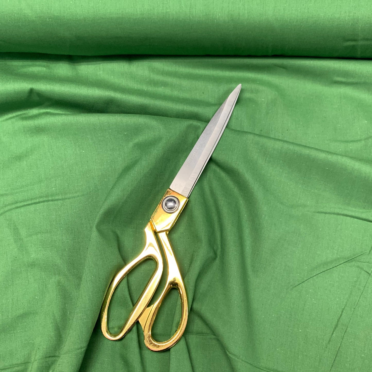 Hochwertiger, einfarbiger Stoff aus 100 % Baumwolle, 111,8 cm, Meterware, Waldgrün