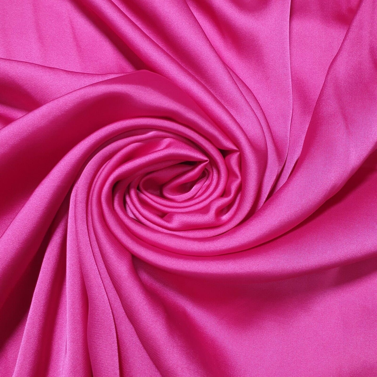 Seidiger Charmeuse-Leichtsatin-Dekorstoff für Brautkleider, 58" breit (Fuchsia)