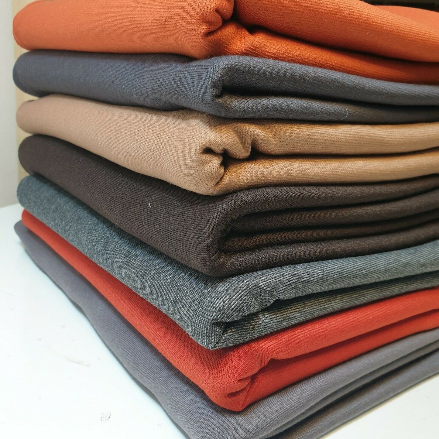 Neuer, einfarbiger Kleiderstoff aus Viskose-4-Wege-Stretch-Rayon-Spandex-Jersey, 58" (Dunkelmetallgrau)