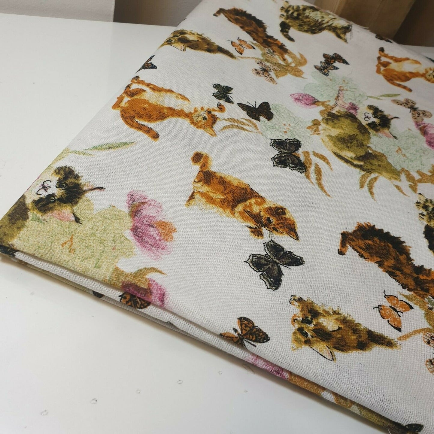 Cat and Butterflies 100% Cotton Printed Canvas Craft Fabric Dress Soft Furnishing Costume Material 58"