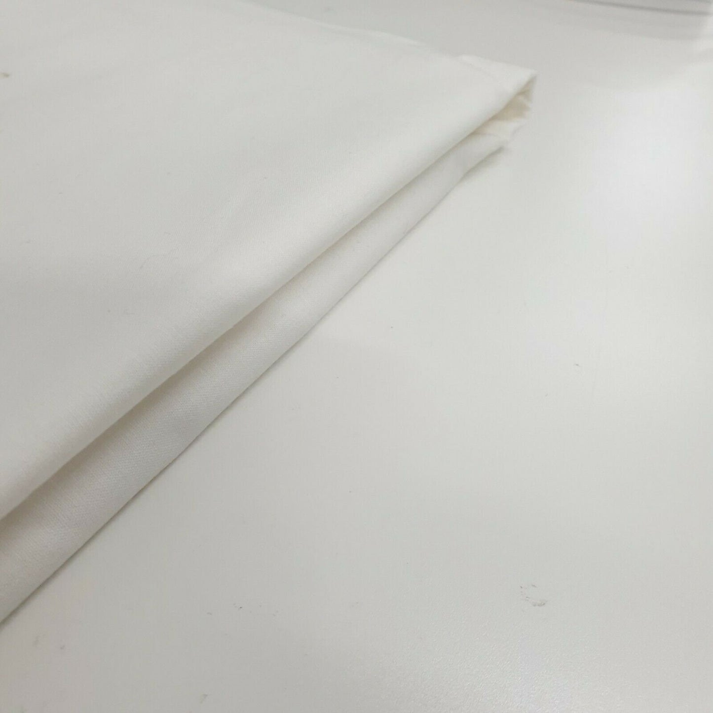 Einfarbiger, weicher Kleiderstoff aus 100 % ägyptischer Baumwolle und Batist, Popeline, 111,8 cm (Off-White)