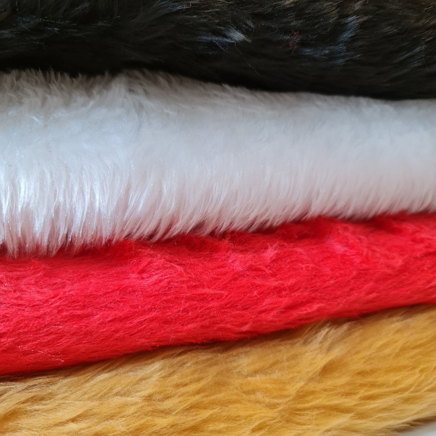 Uni (SCHWARZ) Lustiger Kunstpelzstoff Meterware 58"