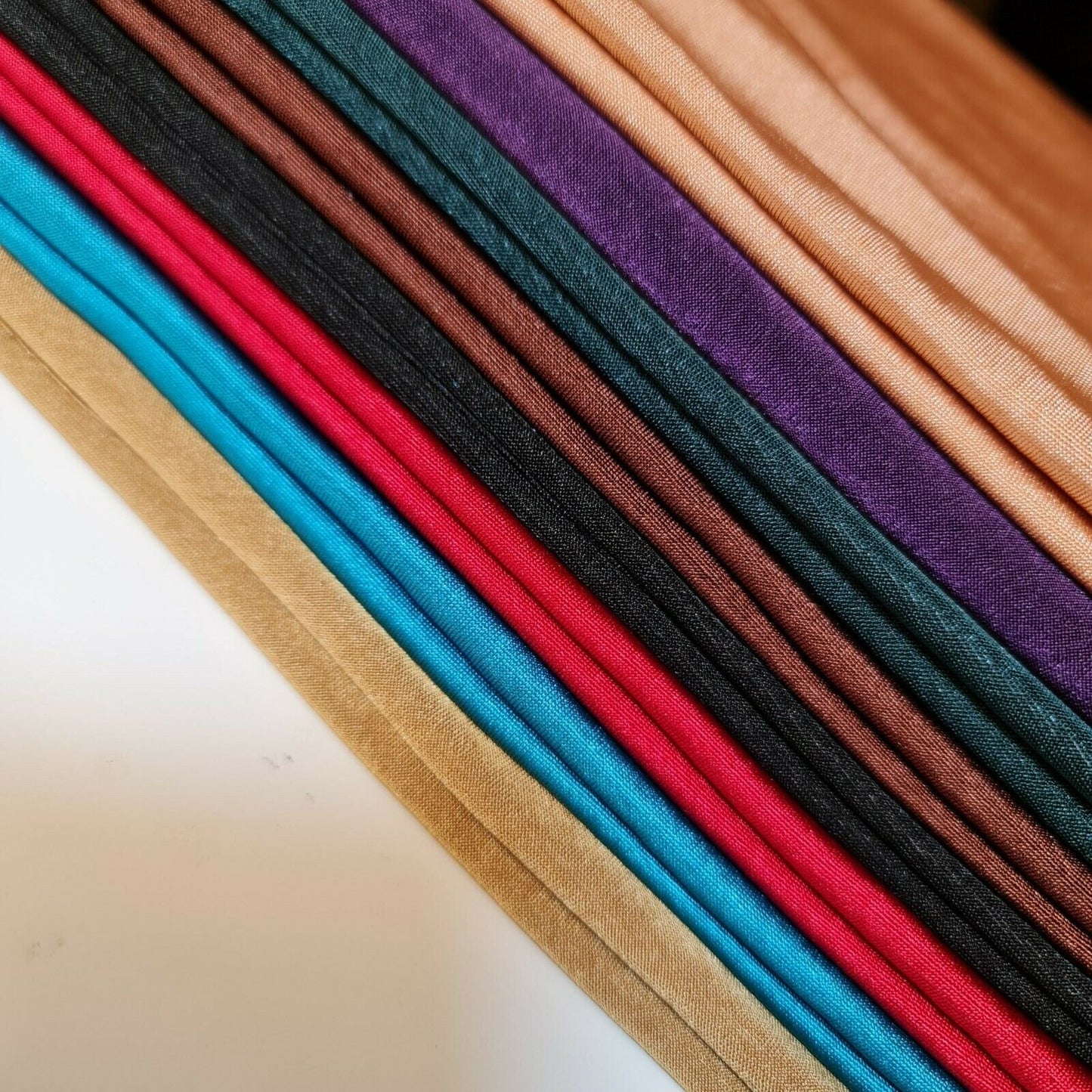 Elasthan 4-Wege-Stretch-Nylon, leichtes Spandex, Tanzbekleidung, Bademode, ITY-Stoff, 147,3 cm (SCHWARZ)