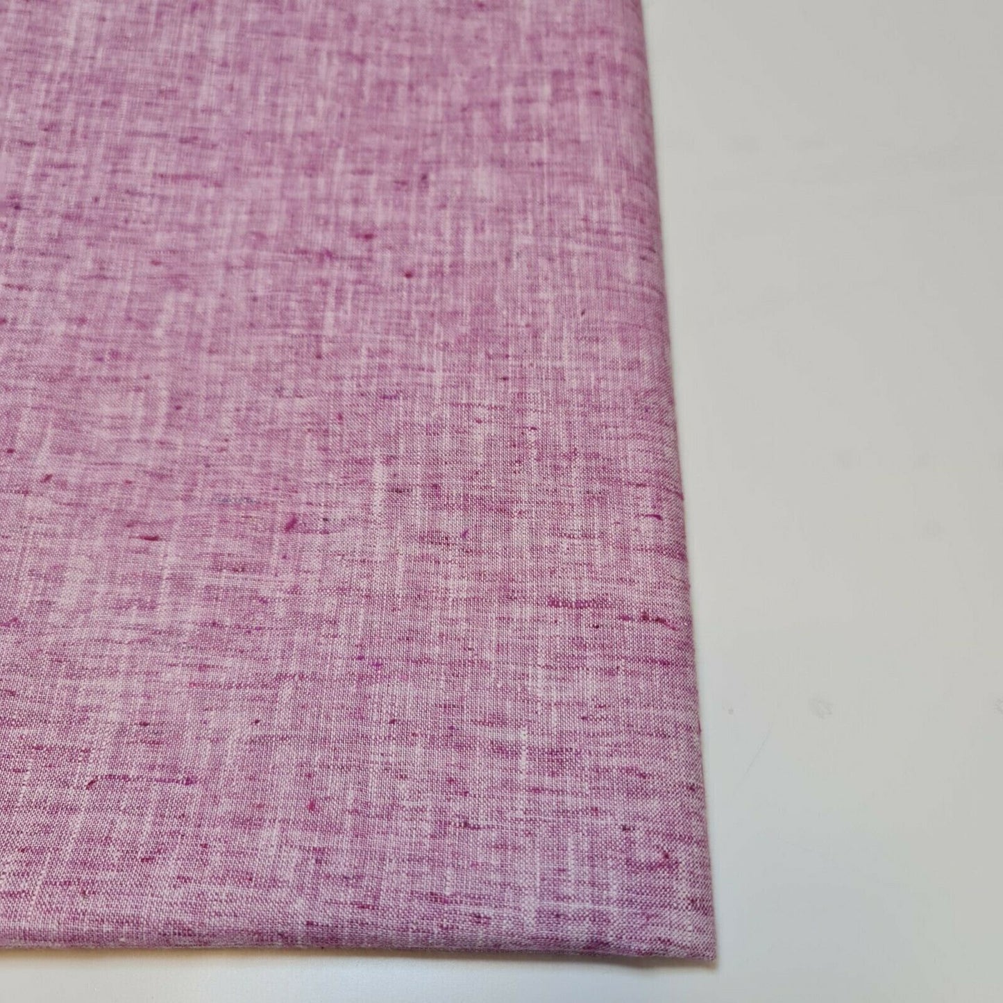 Weicher, einfarbiger Khadi-Vorhangstoff in Melange-Leinenoptik, 112 cm (Magenta Pink Shot)