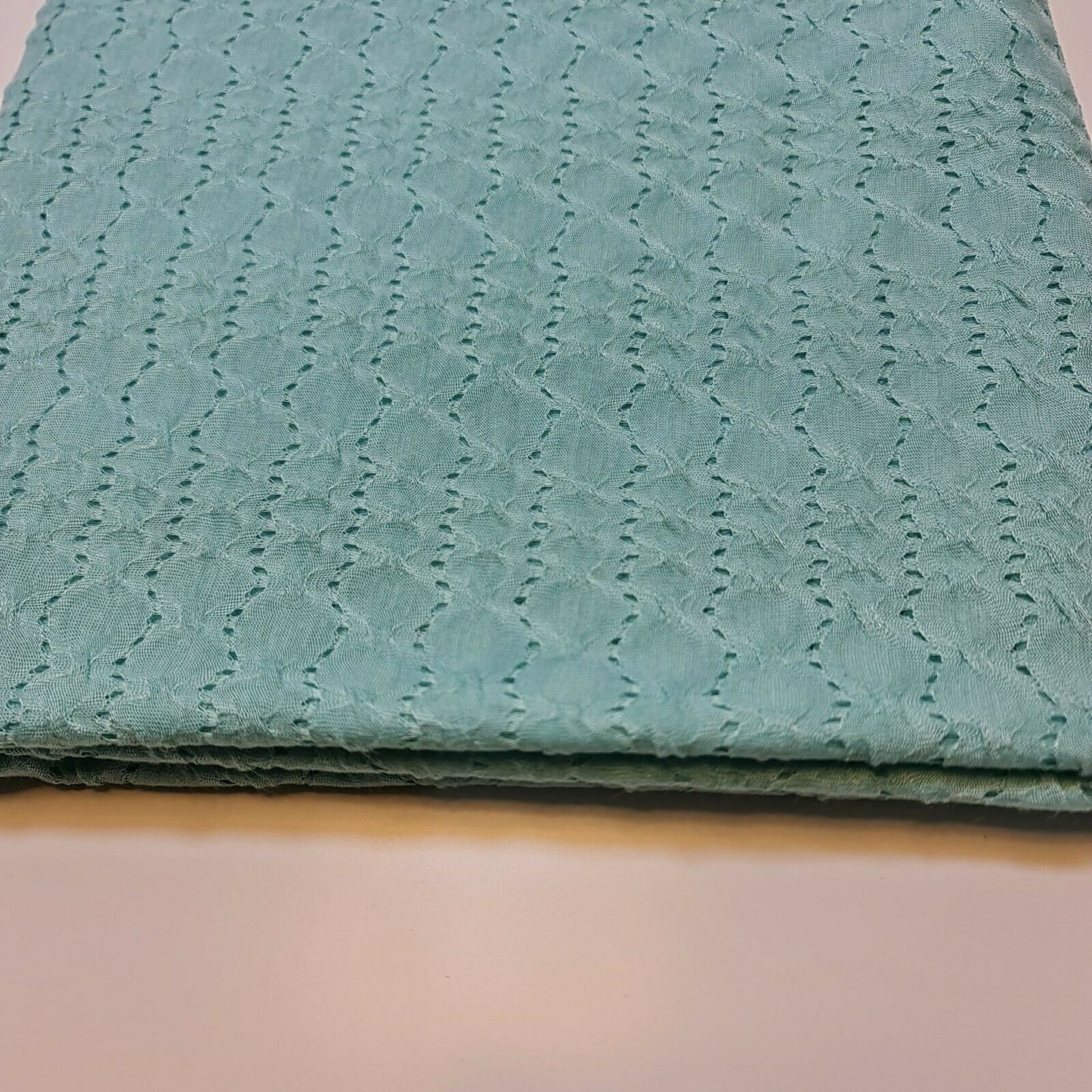 Mint Cut Work Viskose Stickerei Boho Kleid Bastelstoff Meterware 140cm