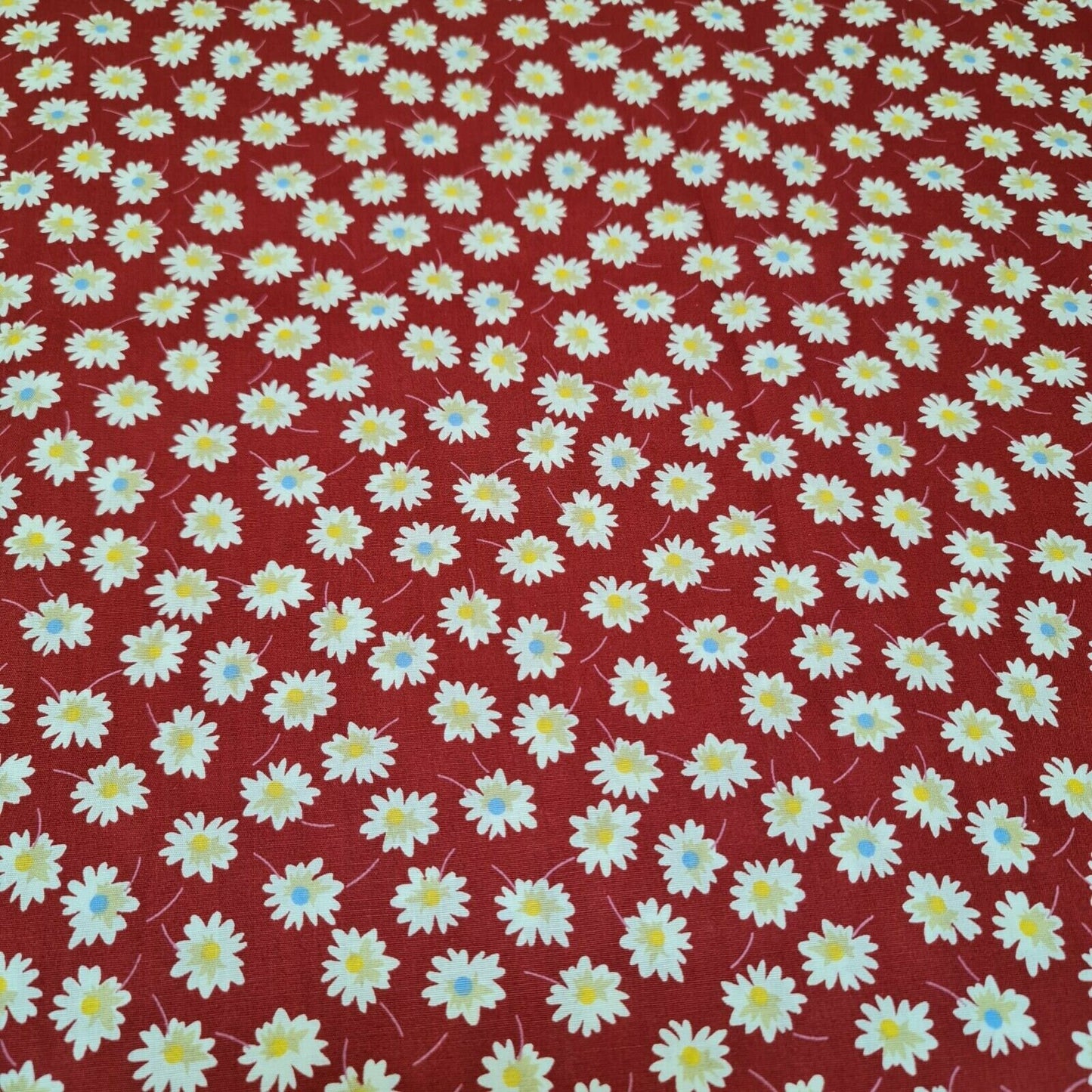 Red 100% Cotton Poplin Daisy Flower Fabric Dress Craft Quilting Costume Material 58" By The Meter