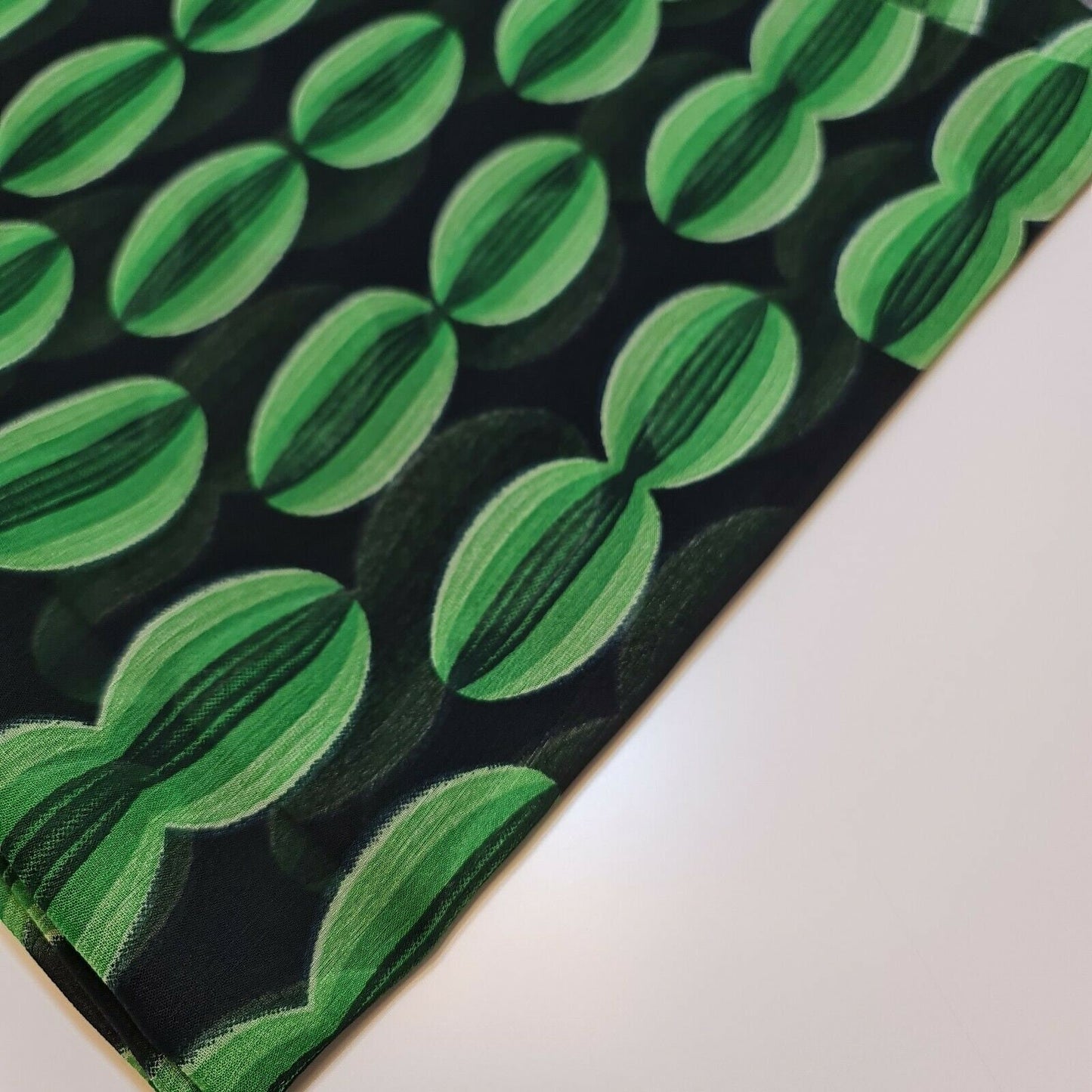 Sommerkleidstoff aus durchsichtigem Chiffon mit Blumenmuster aus Polyester-Crêpe-Georgette, 111,8 cm (Design 2)