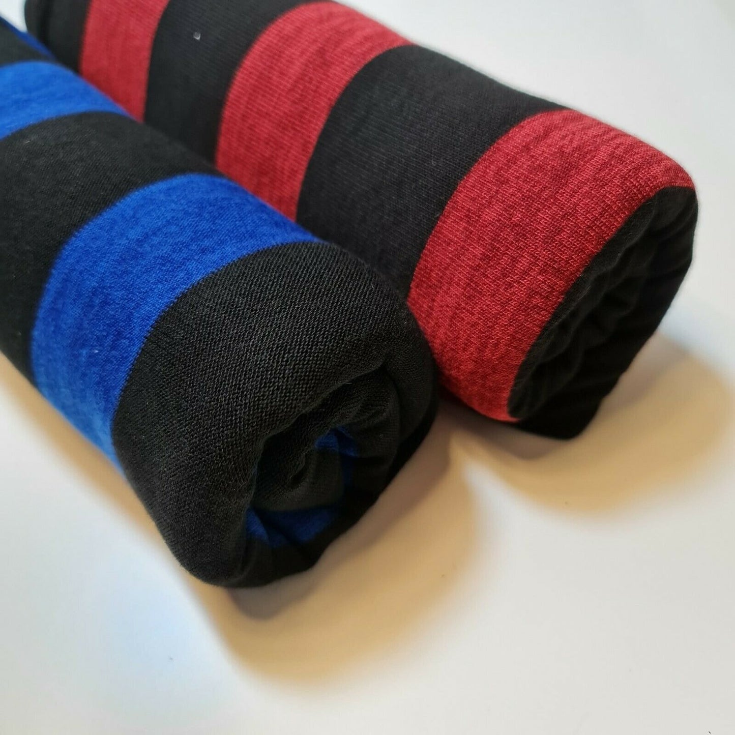 Viskose-Jersey, Stretch, Streifen, Marineblau, Rot, Stoff für Kleider, 147,3 cm, Meterware (Rot/Schwarz gestreift)