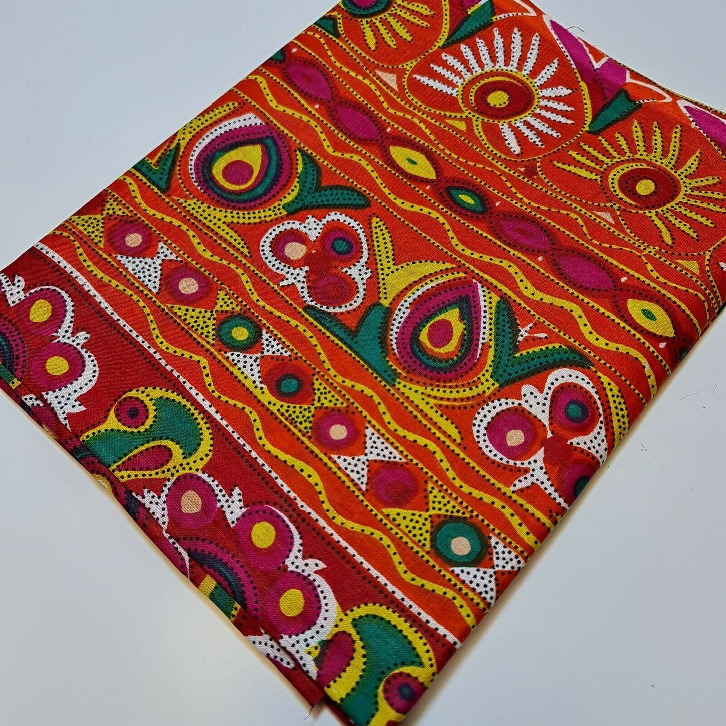 Baumwolle Indischer Ethnischer Rajasthani-Druck Suzani Rangoli Boho Banjara Stoff 44" (Druck 3)