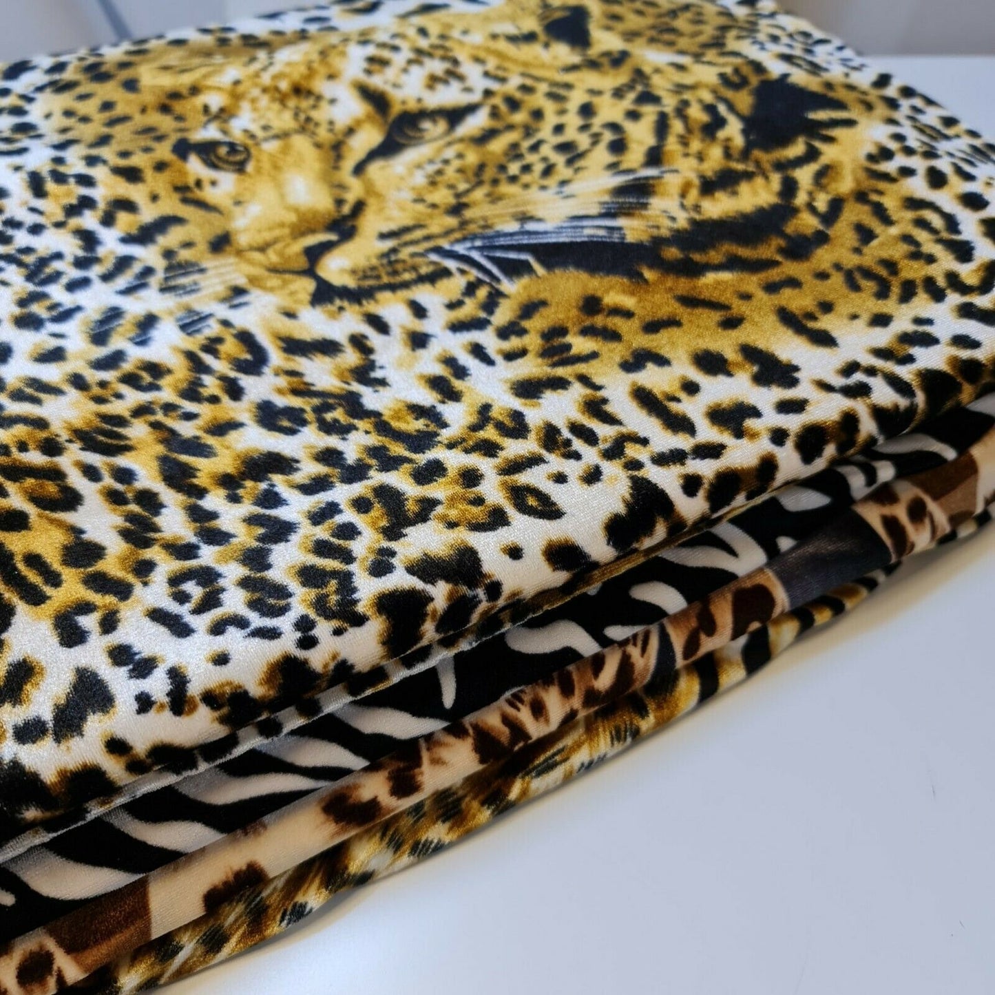 Animal Velvet Print Cheetah Leopard Tiger Design Quality Upholstery Craft Fabric